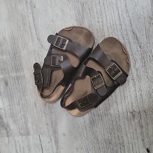 Old Navy toddler sandals
